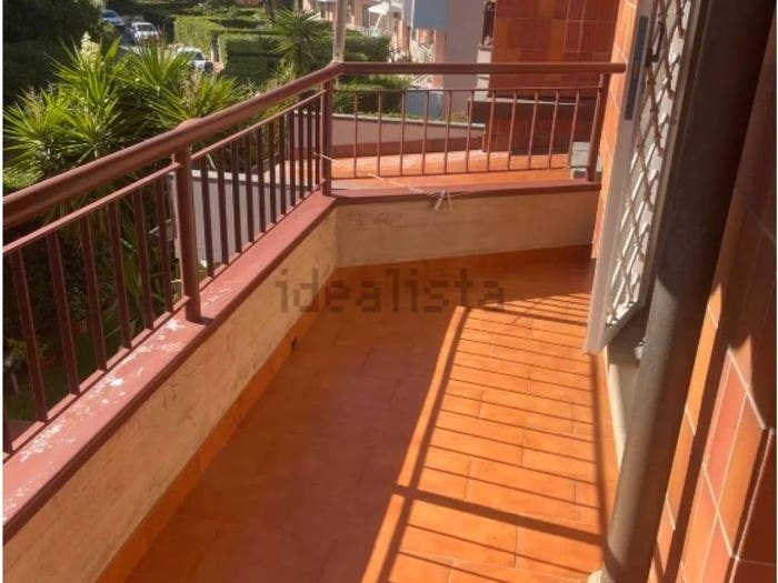 Appartamento trilocale in vendita in Via Rurik Spolidoro, Antignano Banditella, Livorno