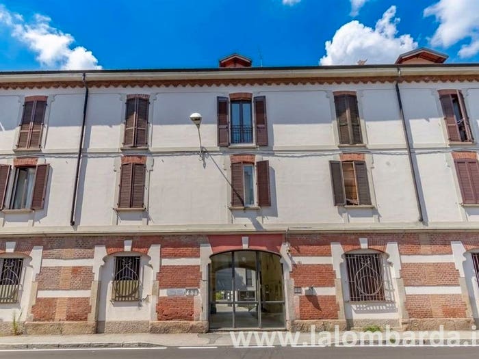 Appartamento trilocale in vendita in via Col di Lana, San Biagio, Monza