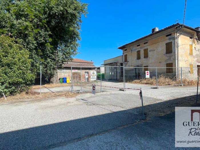 Casa con 6 locali in vendita in Via Pilastro, Renazzo, Cento
