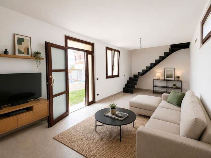 Casa quadrilocale in vendita in Via Argine Postale, Mirabello, Terre del Reno