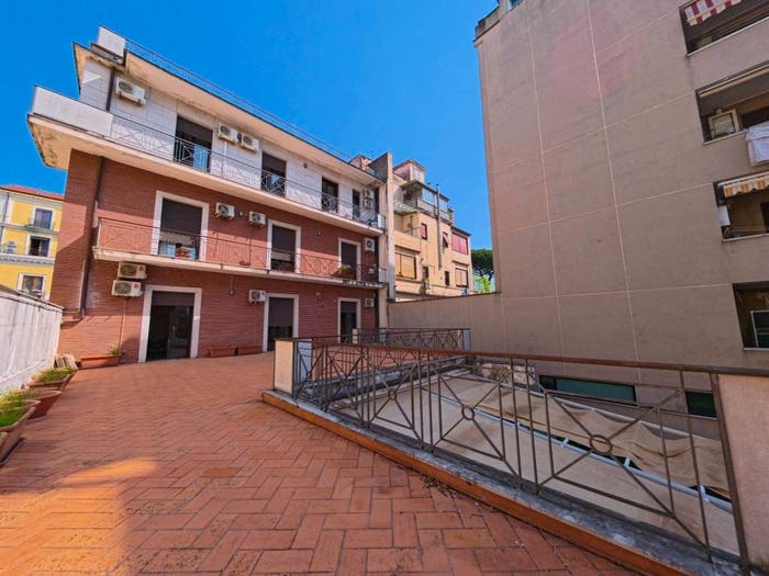 Appartamento con 5 locali in vendita in corso Trieste, Centro Storico Corso Trieste, Caserta
