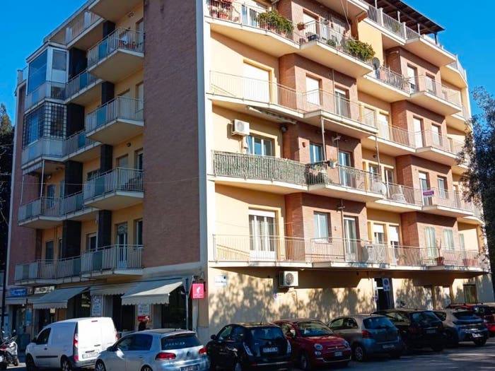 Casa quadrilocale in vendita in Via Monte Bolza, Ospedale, Pescara