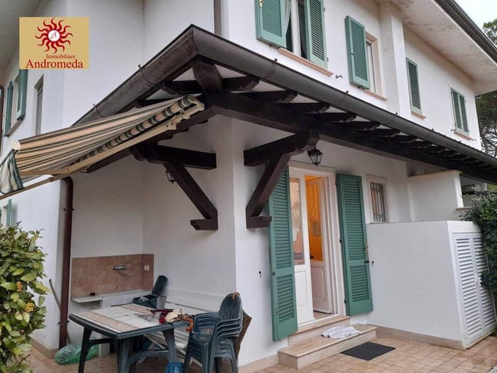 Casa con 6 locali in vendita in Via Giuseppe Mazzini, Centro, Forte dei Marmi