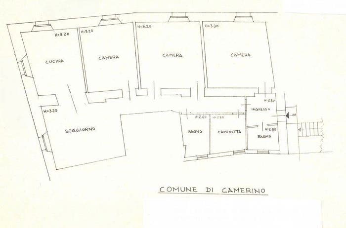 Appartamento con 6 locali in vendita in Via Camillo Lili, Centro, Camerino