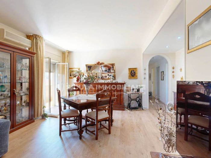 Appartamento con 5 locali in vendita in Via Giuseppe la Russa, Casa Santa, Erice