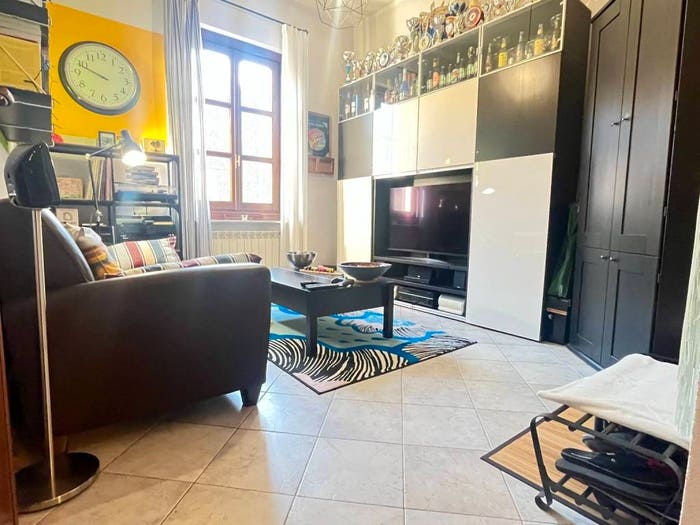 Appartamento bilocale in vendita in Via Vittorio Veneto, Centro, Mignanego