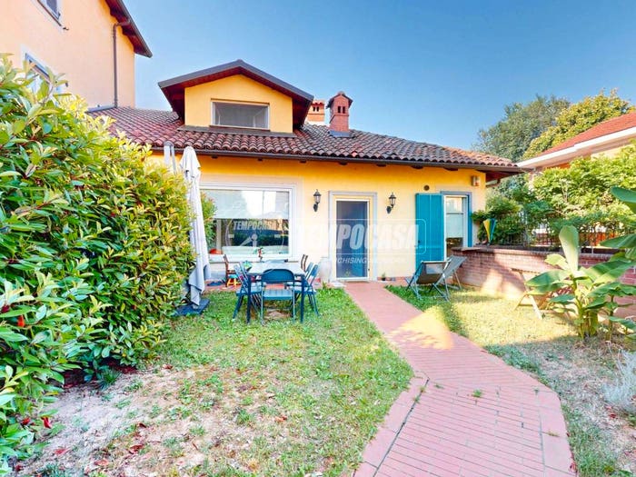 Casa con 5 locali in vendita in Vicolo Antonio Trucchi, Centro, Beinasco