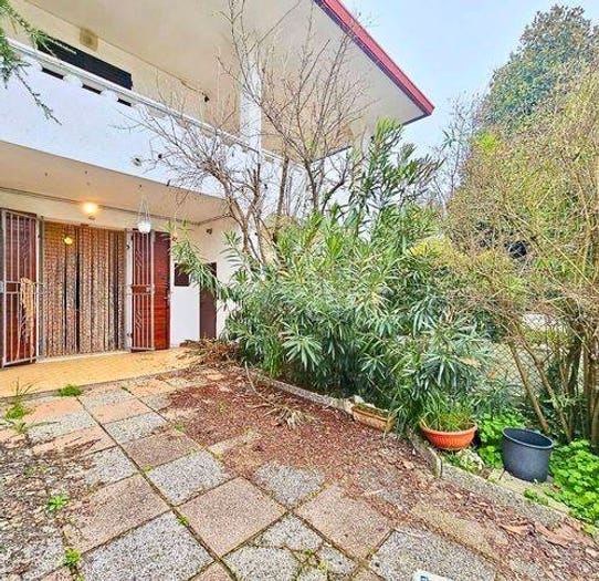 Casa trilocale in vendita in Viale Stati Uniti D'America, Lido delle Nazioni, Comacchio