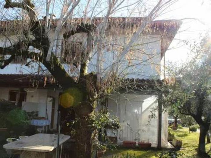 Casa con 6 locali in vendita in Via G Carducci, Stadio Sant'Antonio Marasio, Carrara