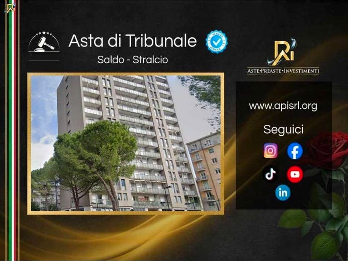 Appartamento trilocale in vendita in Piazzale dei Cappuccini, Castello Santo Stefano Turati Olate, Lecco
