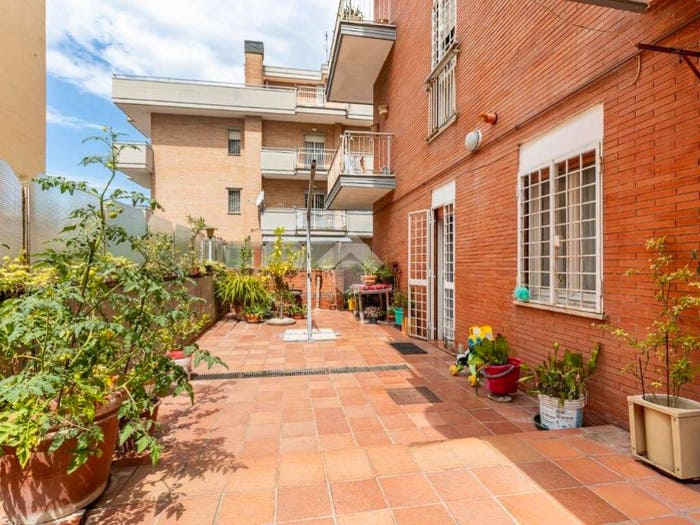 Appartamento trilocale in vendita in Via Francesco Marconi, Gemelli Pineta Sacchetti, Roma