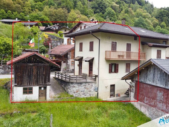 Casa quadrilocale in vendita in Località Sperandii, Caoria, Canal San Bovo