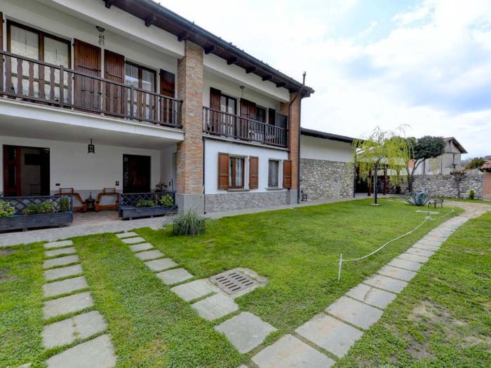 Casa con 6 locali in vendita in Via San Martino, Fontane Zurane Gresine, Provaglio d'Iseo