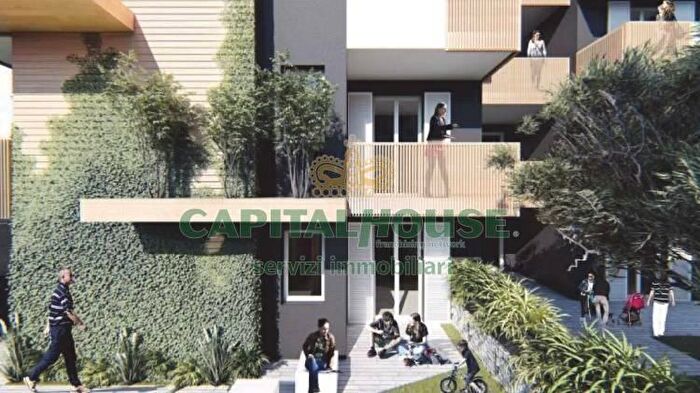 Appartamento trilocale in vendita in Via Mauro Leone, Pomigliano D'Arco