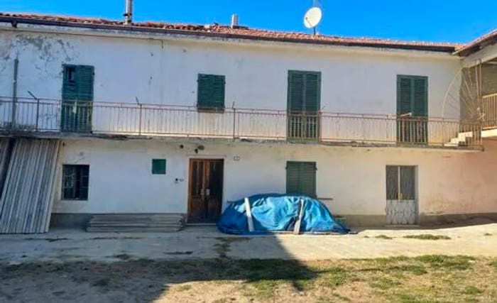 Casa con 6 locali in vendita in Località San Martino, Centro, Cossano Belbo