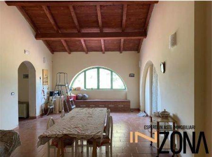 Casa quadrilocale in vendita in Contrada Crocifisso Canosa di Puglia, Centro, Canosa di Puglia