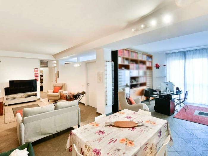 Appartamento trilocale in vendita in Via Armando Diaz, Centro, Cantù