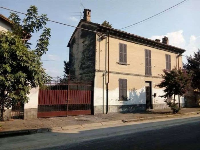 Casa con 5 locali in vendita in Centro, Lungavilla