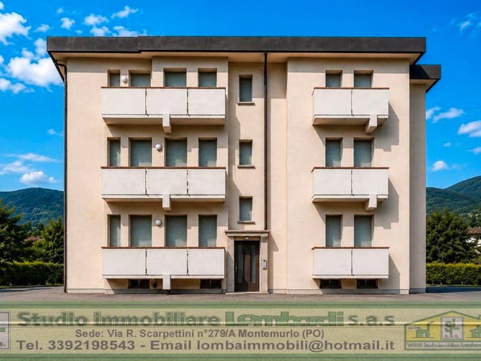 Appartamento quadrilocale in vendita in Via San Michele, Centro, Agliana