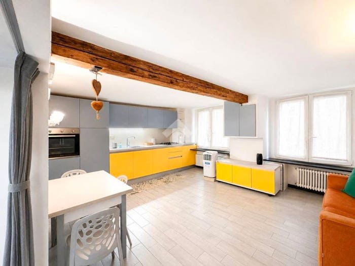 Appartamento bilocale in vendita in Via di S Bernardo, Molo, Genova