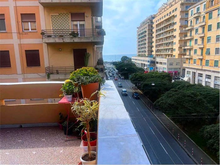 Appartamento con 6 locali in vendita in VIA RIMASSA, Foce, Genova