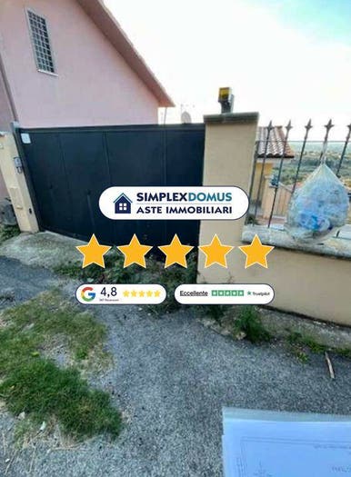 Casa con 6 locali in vendita in Vicolo Tommaso Campanella, Primecase, Fara in Sabina
