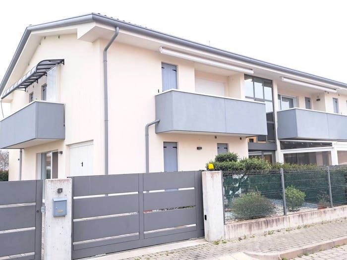 Appartamento trilocale in vendita in Montegalda