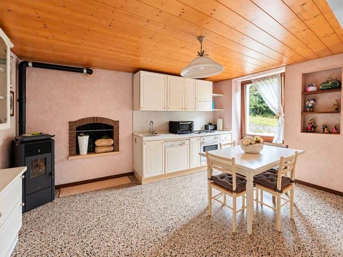 Casa bilocale in vendita in Via Sardello, Vestone