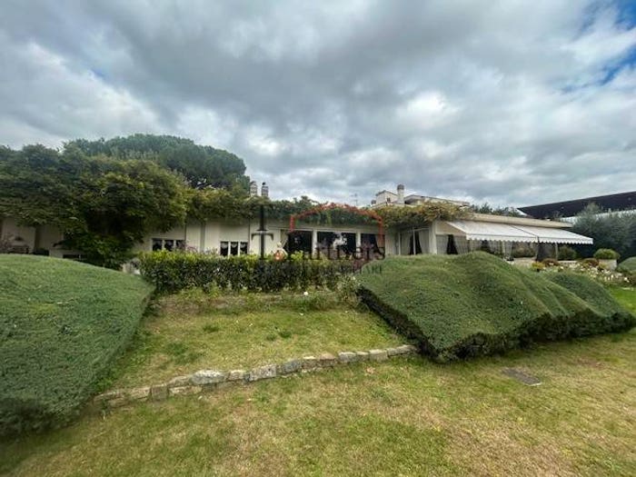 Casa con 6 locali in vendita in Via delle Sentinelle, Europa, Firenze