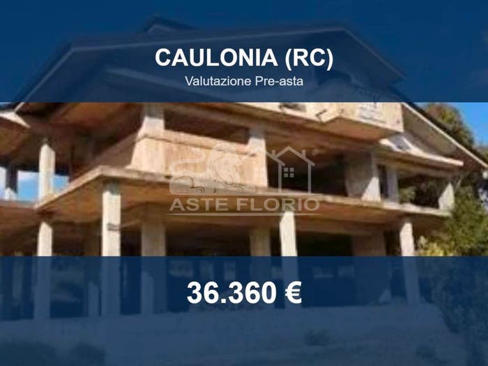 Casa con 5 locali in vendita in Località Foresta snc, Caulonia