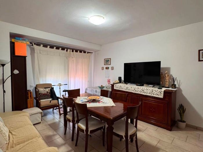 Appartamento quadrilocale in vendita in Via Montello, Centro, Nettuno