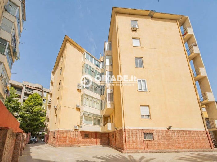 Appartamento con 5 locali in vendita in Via Stanislao Caboni, Bonaria, Cagliari