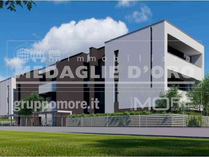 Appartamento con 5 locali in vendita in via Uccelliera, Villaggio Giardino, Modena