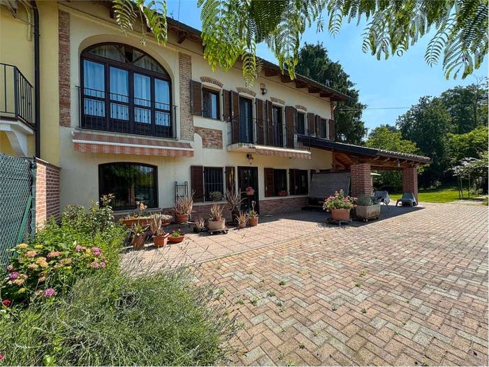 Casa con 6 locali in vendita in borgo cremera, Centro, Arignano