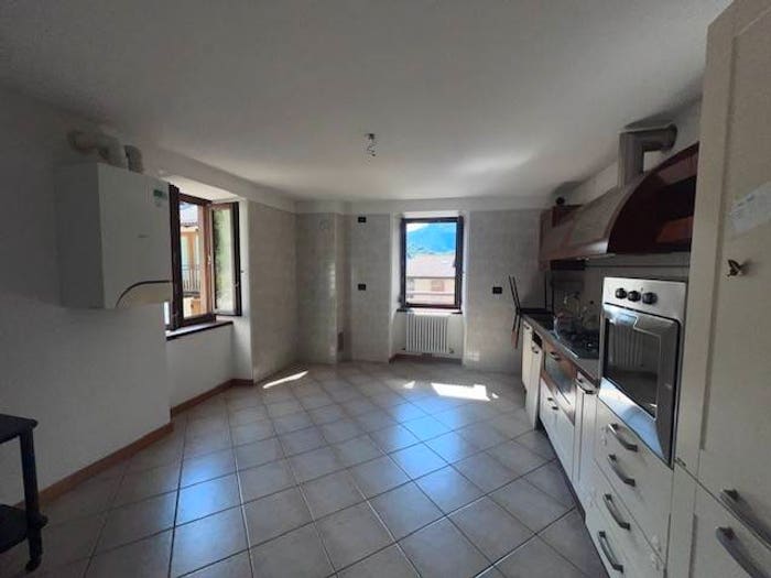 Appartamento trilocale in vendita in Frazione Raossi, Raossi, Vallarsa