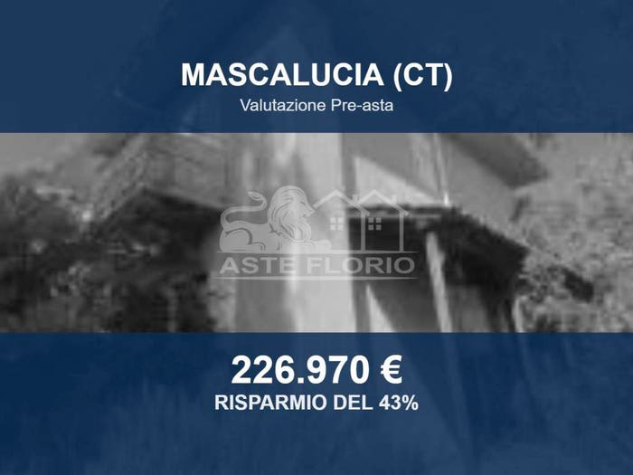 Casa con 6 locali in vendita in Via Annunziata, Centro, Mascalucia