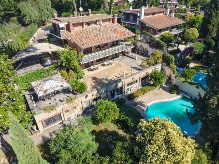 Casa con 6 locali in vendita in Via Marocco, Eur, Roma