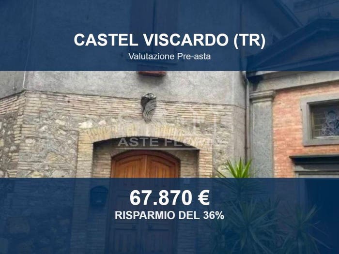 Appartamento con 6 locali in vendita in Corso Vittorio Emanuele, Monterubiaglio, Castel Viscardo