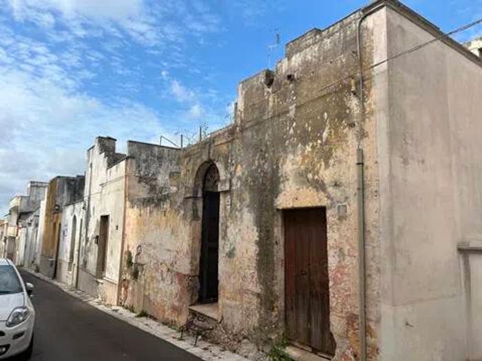 Casa con 6 locali in vendita in Via Trieste, Casarano
