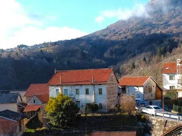 Casa con 6 locali in vendita in Salita Castello, Chies d'Alpago