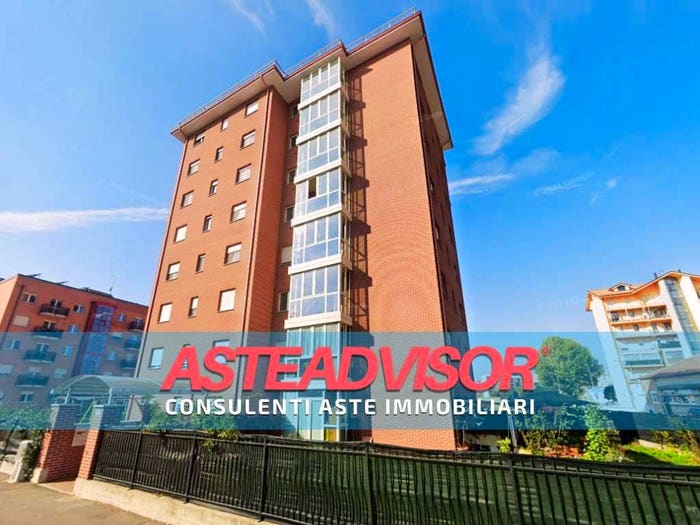 Appartamento con 5 locali in vendita in Via Cesare Battisti, Cristo, Alessandria