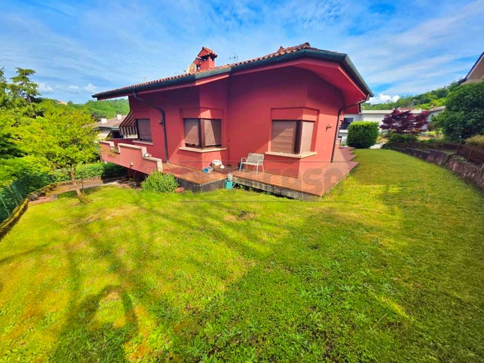 Casa con 6 locali in vendita in Via Camillo Cavour, Centro, Arzignano