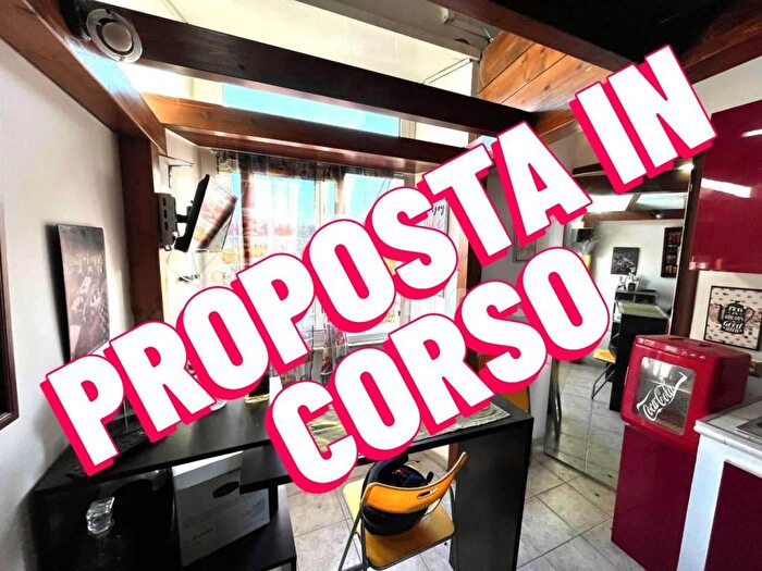 Appartamento bilocale in vendita in Via Giovanni da Empoli, Ostiense, Roma