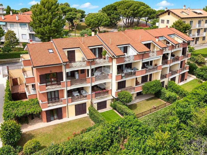 Appartamento trilocale in vendita in Via Stati Uniti D'America, Foggetta, Pineto