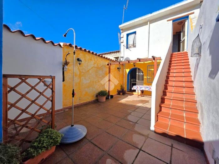 Casa trilocale in vendita in Vicolo a Giovanni Spano, Centro, San Vito