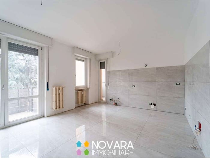 Appartamento quadrilocale in vendita in Via Papa Giovanni XXIII, San Paolo, Novara