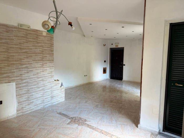 Appartamento trilocale in vendita in Corso Umberto I, Centro, Casalnuovo di Napoli