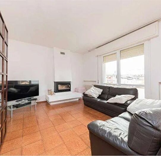 Casa con 5 locali in vendita in Via Valstagna, Forli'