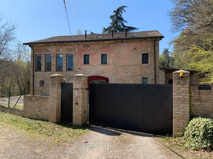 Casa con 6 locali in vendita in Albinea
