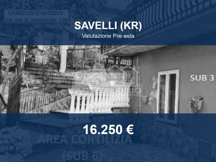 Appartamento quadrilocale in vendita in Via G Marconi, Centro, Savelli
